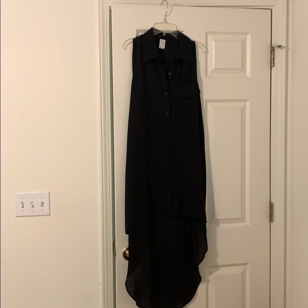 Women’s small/ petite swimsuit coverup